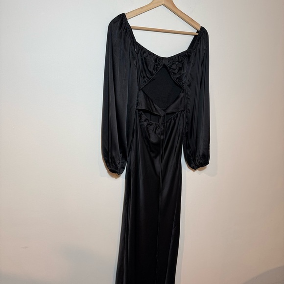 Princess Polly Black Maxi Dress - Picture 3 of 11